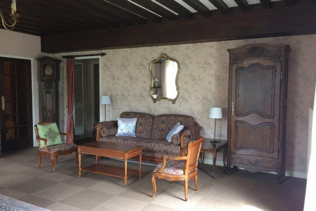 Spacieux 78m2 Plein Centre, Balcon, Jusqu'a 6 Personnes Apartment